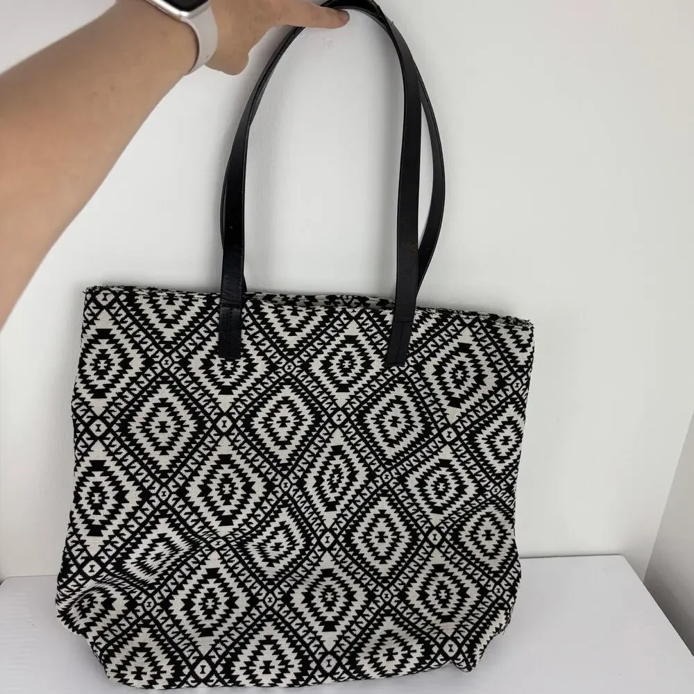 Lucky Brand Aztec Boho Tote Bag Purse Black White Leather Straps large